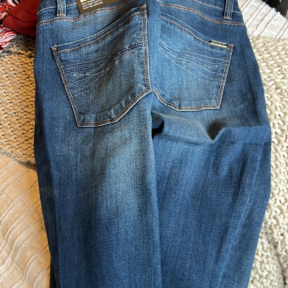 Jeans - Picture 6 of 8